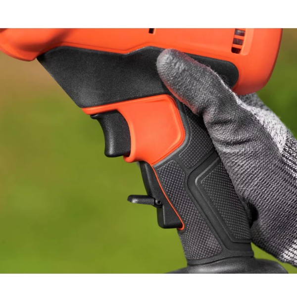 Фото - Секатор акумуляторний Black&Decker BCPP18B